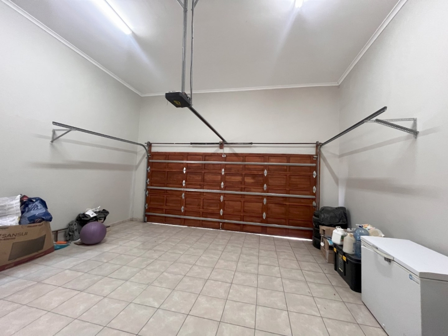 3 Bedroom Property for Sale in Oakland Estate Free State